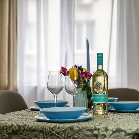 Lovely Art Apartment - Victory Varna Esterno foto