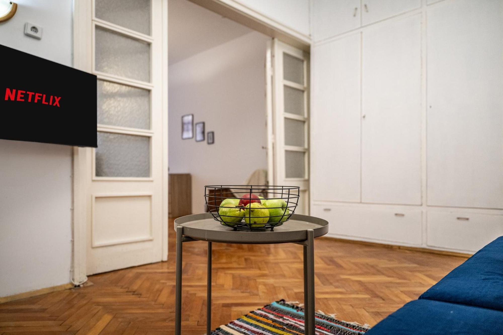 Lovely Art Apartment - Victory Varna Esterno foto