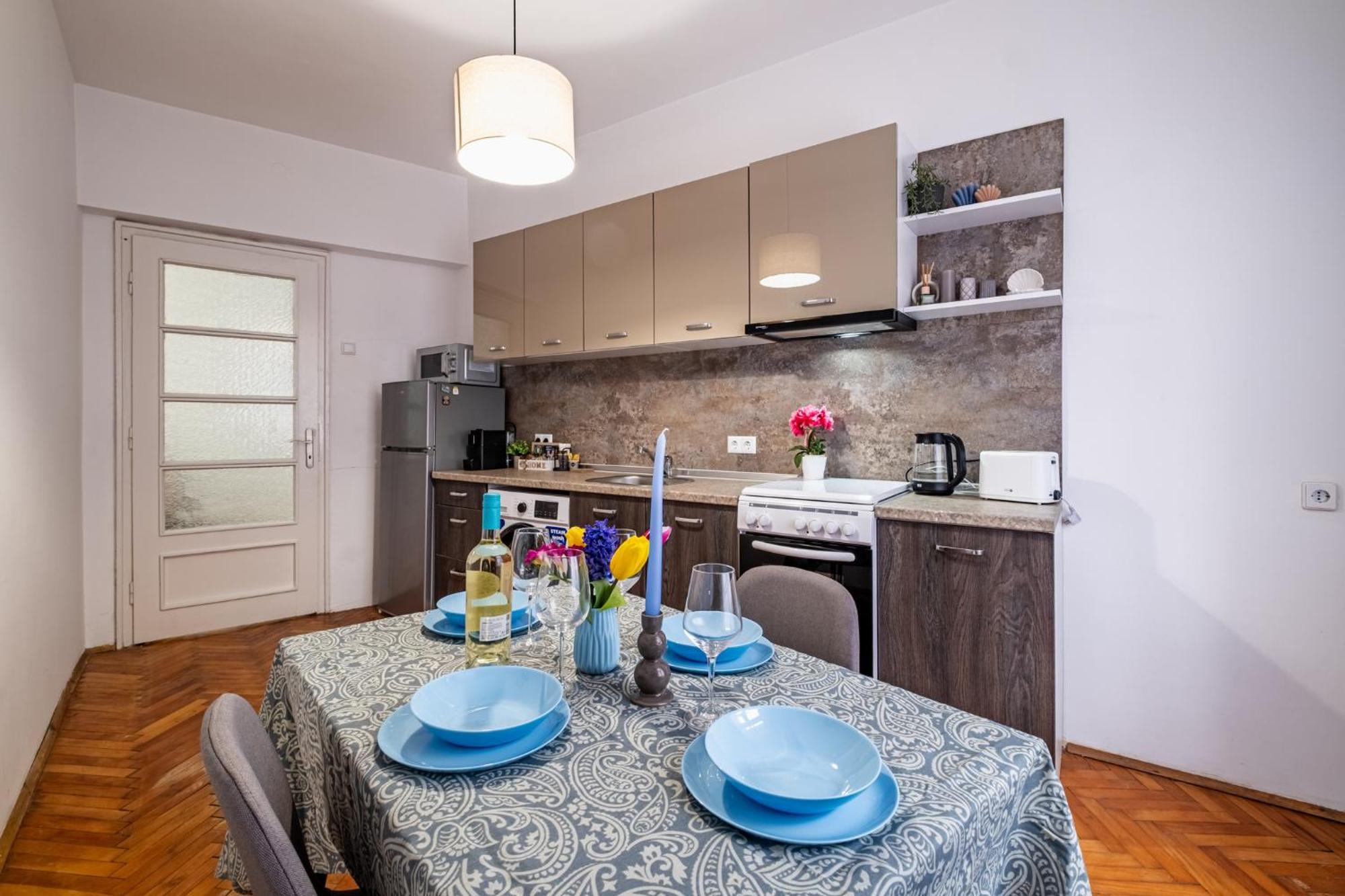Lovely Art Apartment - Victory Varna Esterno foto