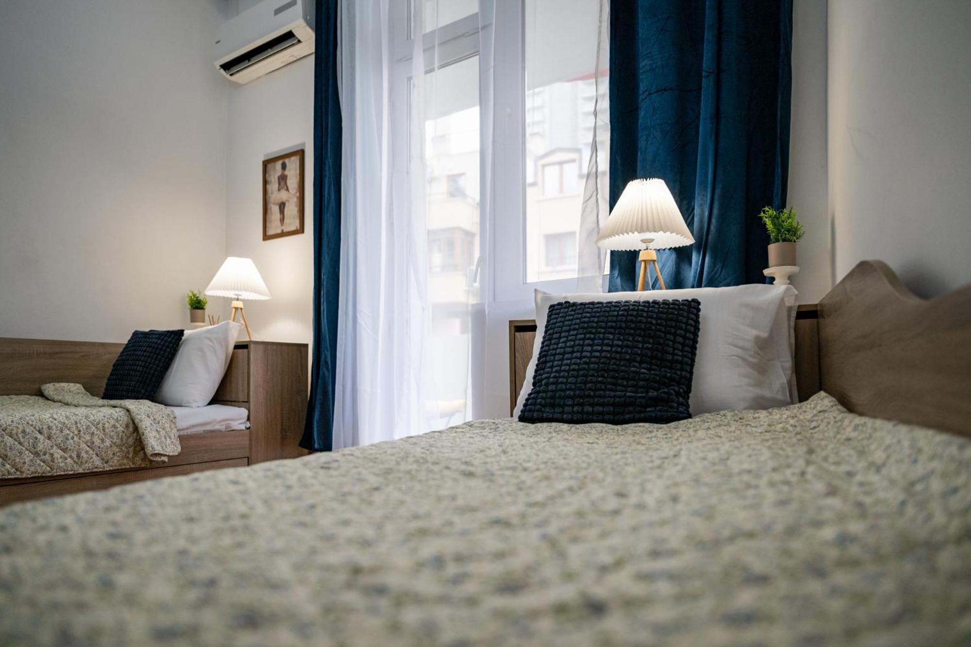 Lovely Art Apartment - Victory Varna Esterno foto